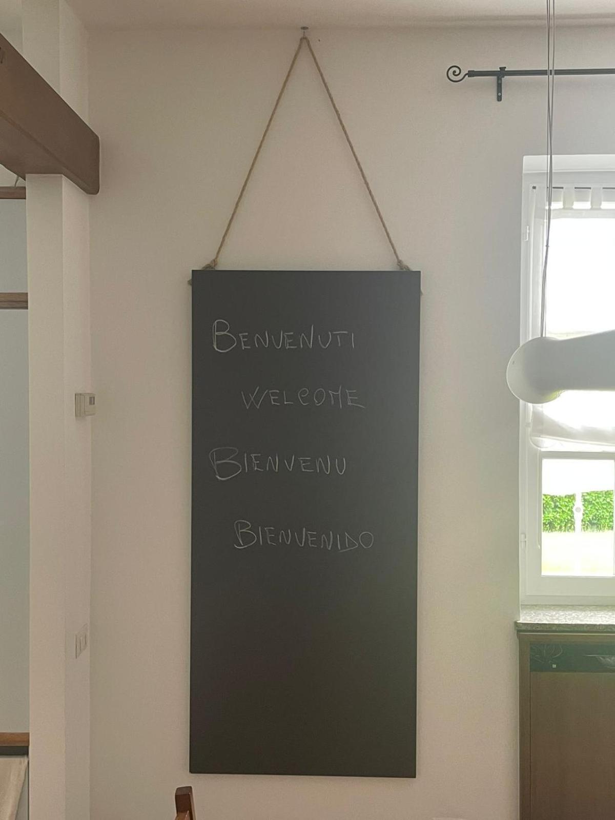 B&B Marilena Guanzate Εξωτερικό φωτογραφία
