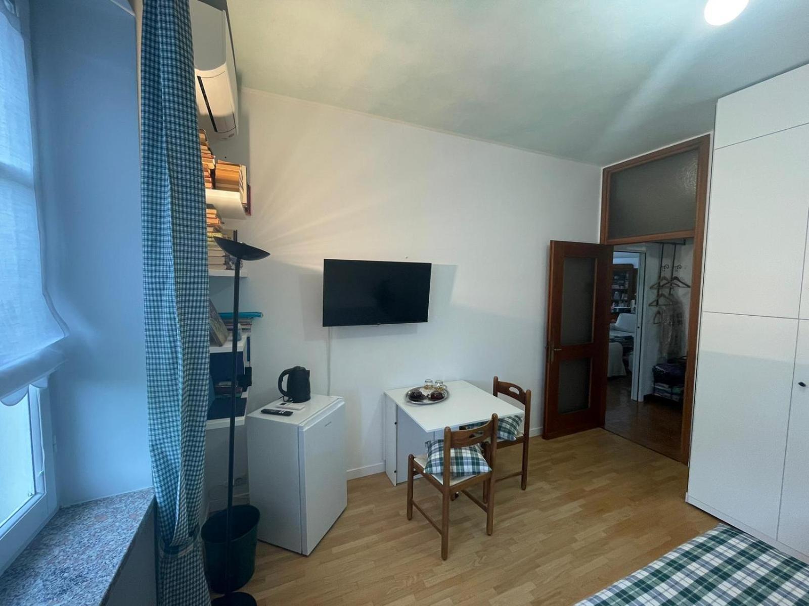 B&B Marilena Guanzate Εξωτερικό φωτογραφία